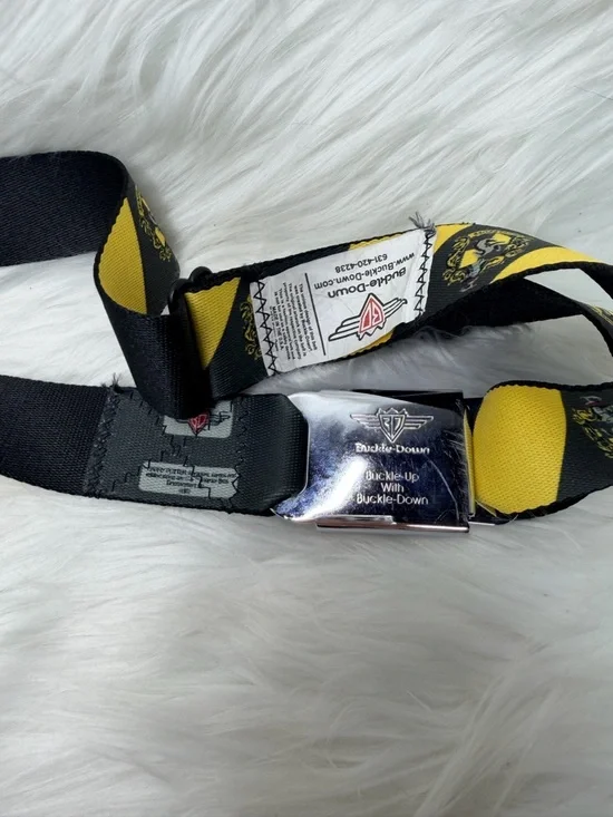 Hufflepuff Seatbelt-Style Belt - Picture 3 of 6